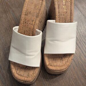 Madden Girl Zaharra Wedges 8